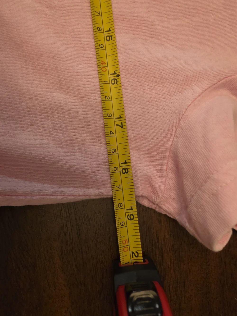Ivory Ella Pink Graphic Tee  Offline Outside Short Sleeve T-Shirt Size M